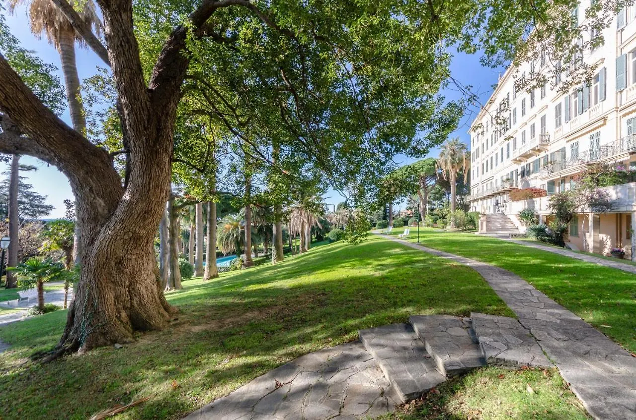 Joivy Apt For 4 With Exclusive Pool And Garden In Nervi Apartment Genoa